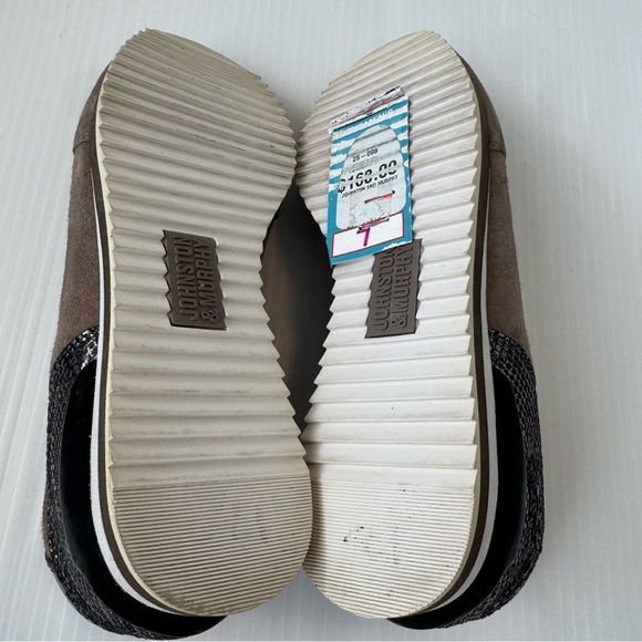 Johnston & Murphy Women's Brown Slip-On Sneakers - Picture 5 of 9